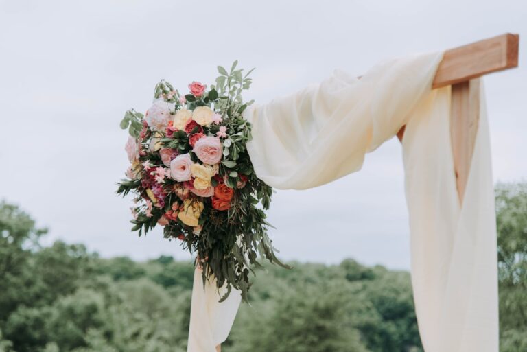 Wedding website must-haves: what guests really want to know